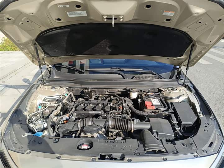 Фото 20 - Honda Inspire