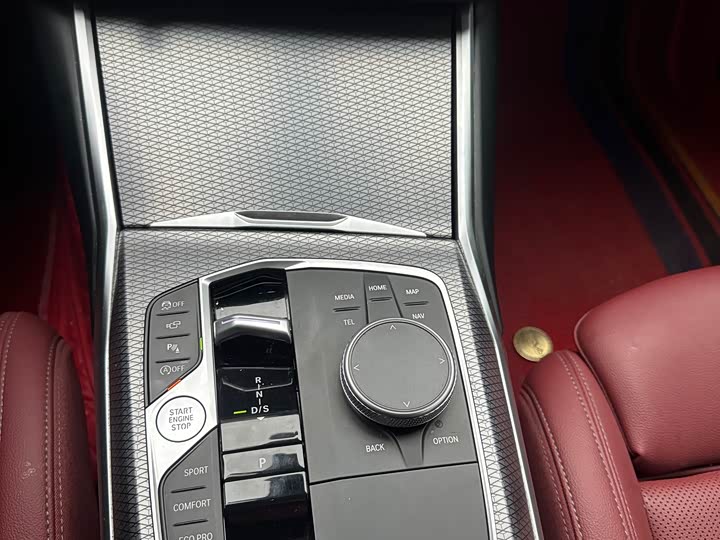 Фото 10 - BMW 3 Series