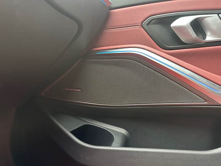 Фото 11 - BMW 3 Series