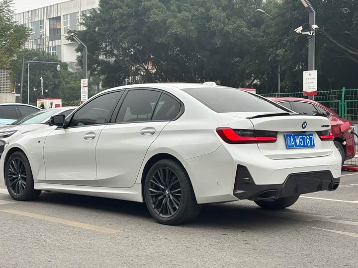 Фото 3 - BMW 3 Series