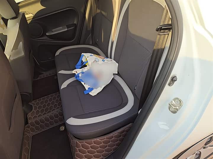 Фото 17 - Ora Black Cat