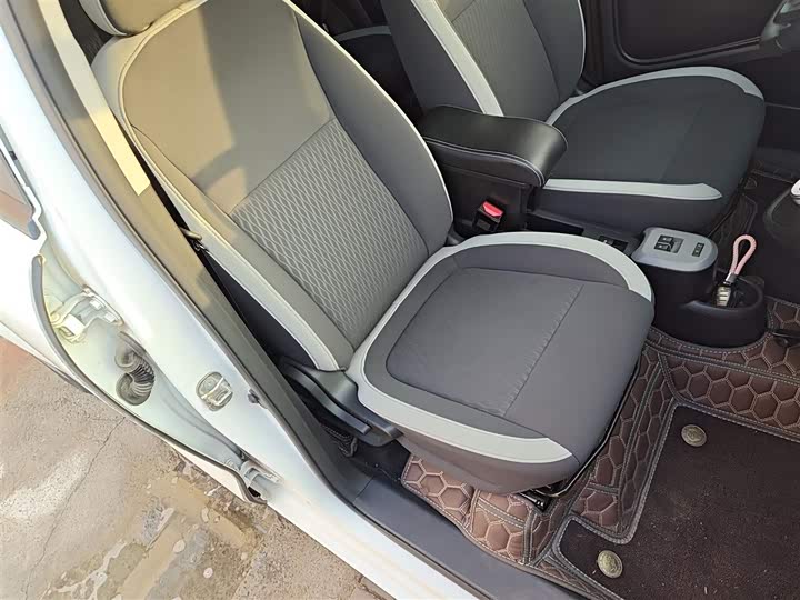 Фото 25 - Ora Black Cat