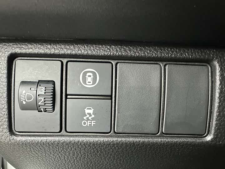 Фото 12 - Honda XR-V