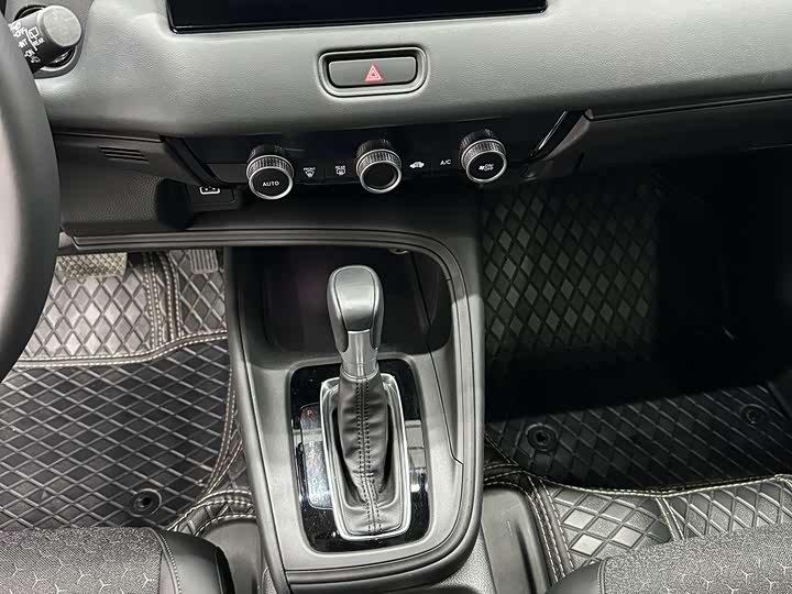 Фото 14 - Honda XR-V