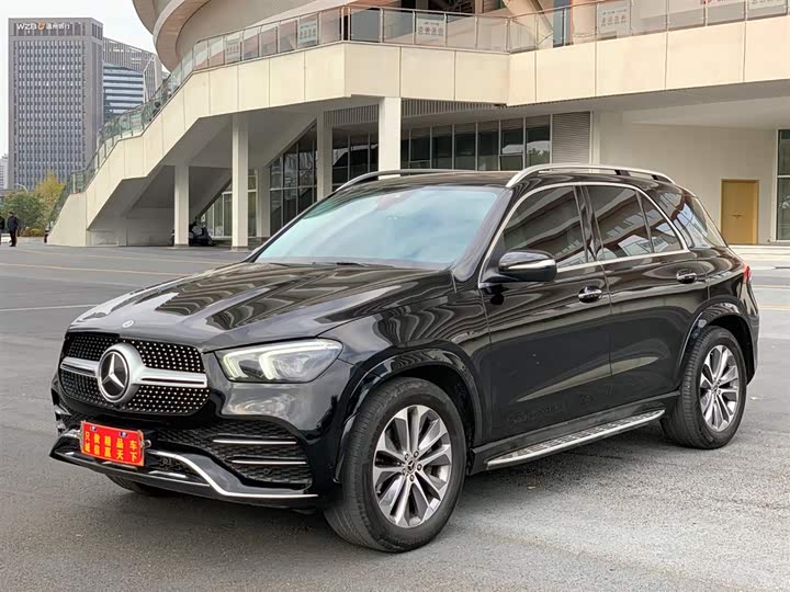 Фото 1 - Mercedes-Benz GLE-Class