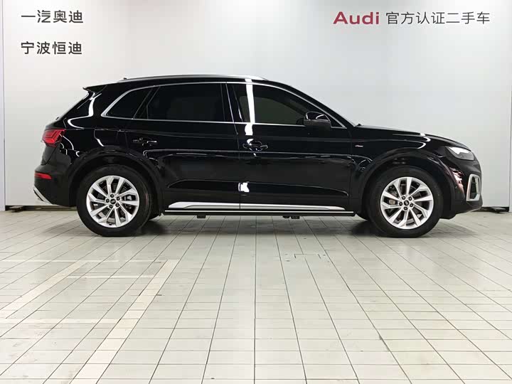 Фото 3 - Audi Q5L