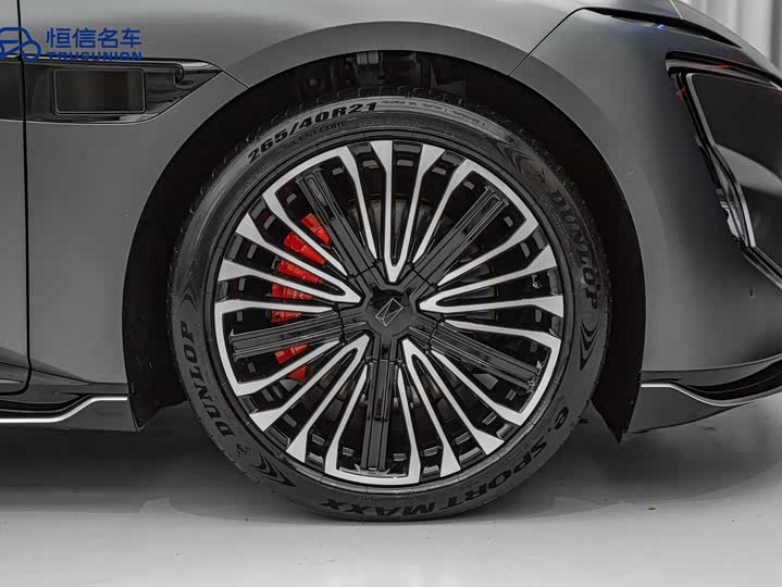 Фото 4 - Avatr 12