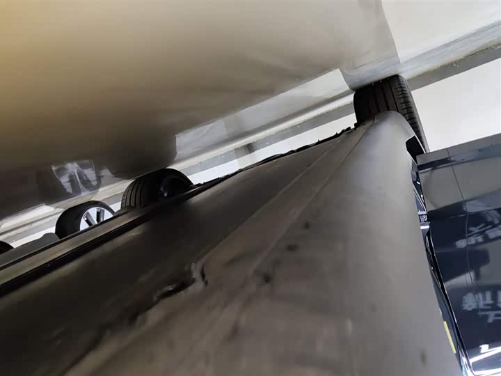 Фото 20 - Tesla Model Y