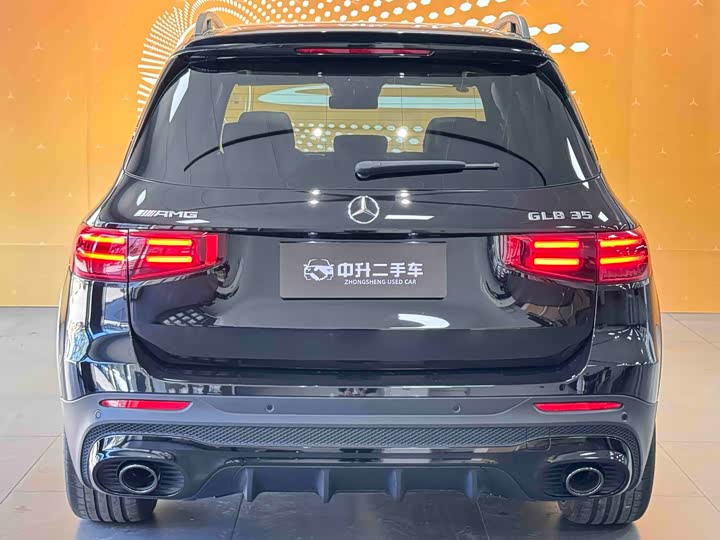 Фото 27 - Mercedes-Benz GLB-Class AMG