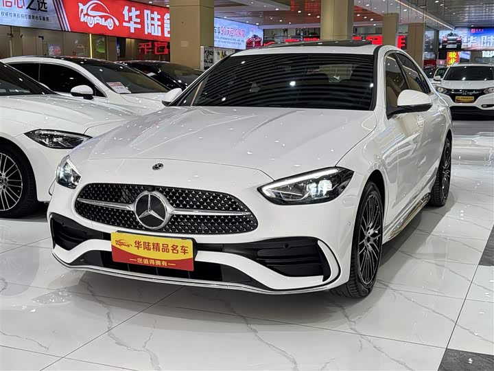 Фото 1 - Mercedes-Benz C-Class