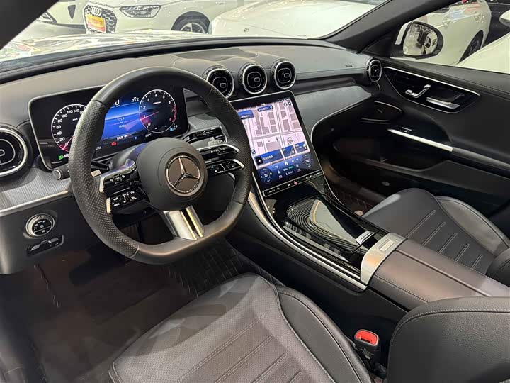 Фото 12 - Mercedes-Benz C-Class