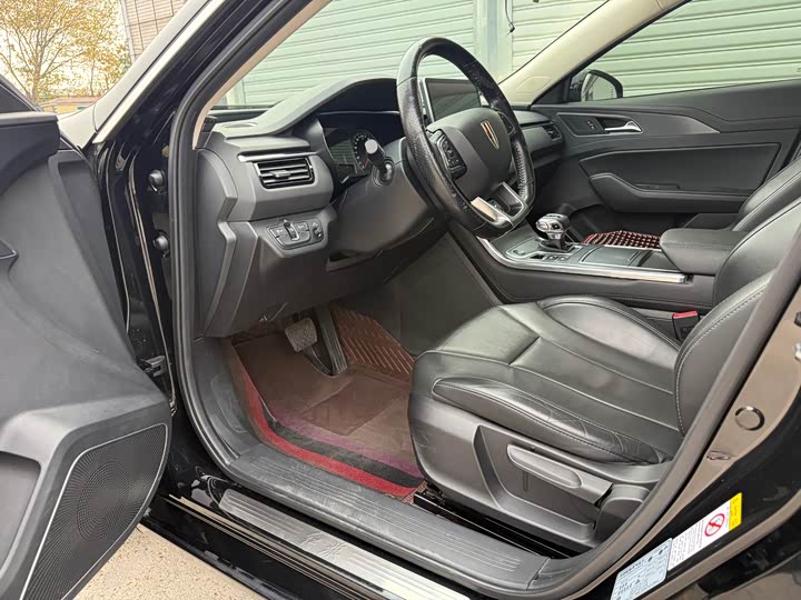 Фото 8 - Hongqi H5