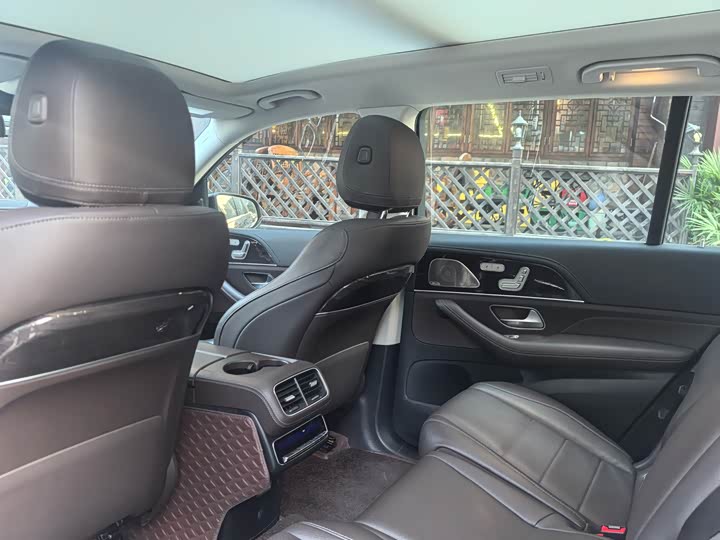 Фото 10 - Mercedes-Benz GLS-Class