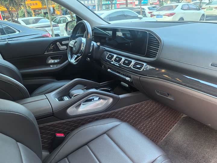 Фото 8 - Mercedes-Benz GLS-Class