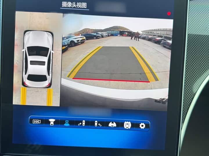 Фото 13 - Mercedes-Benz C-Class