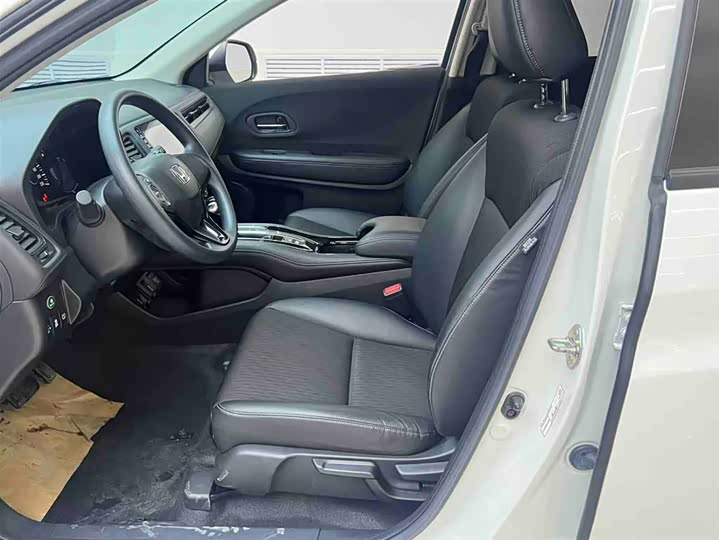 Фото 6 - Honda Vezel