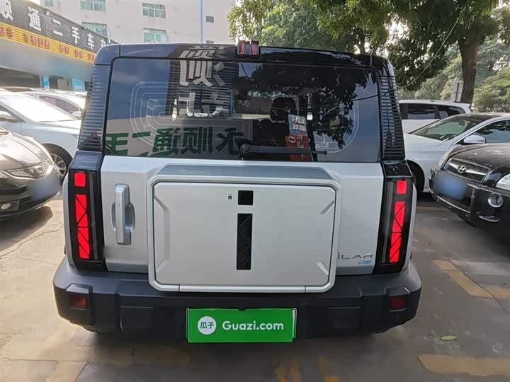 Фото 6 - Chery iCar 03