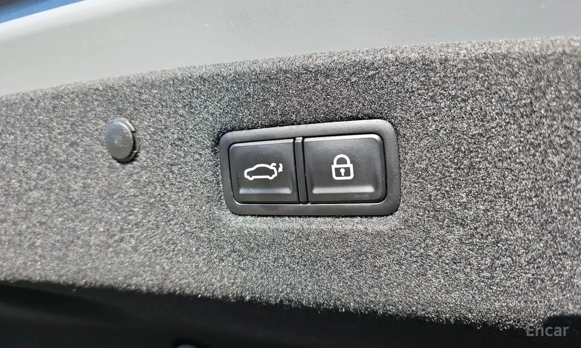 Фото 19 - Kia K8