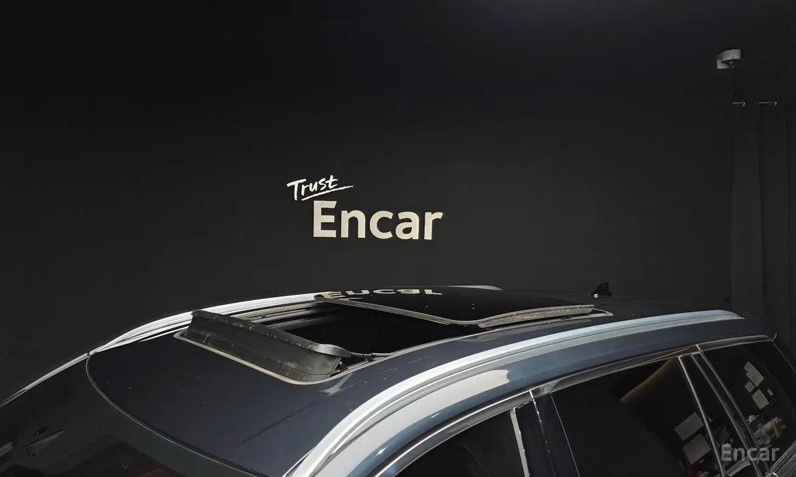 Фото 19 - Lincoln Aviator