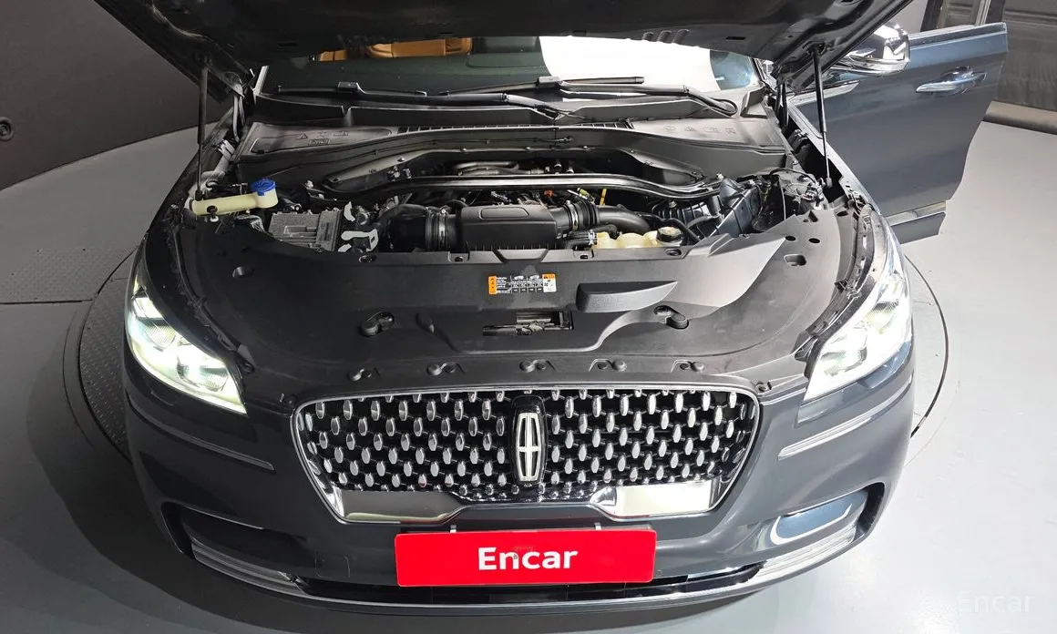 Фото 6 - Lincoln Aviator