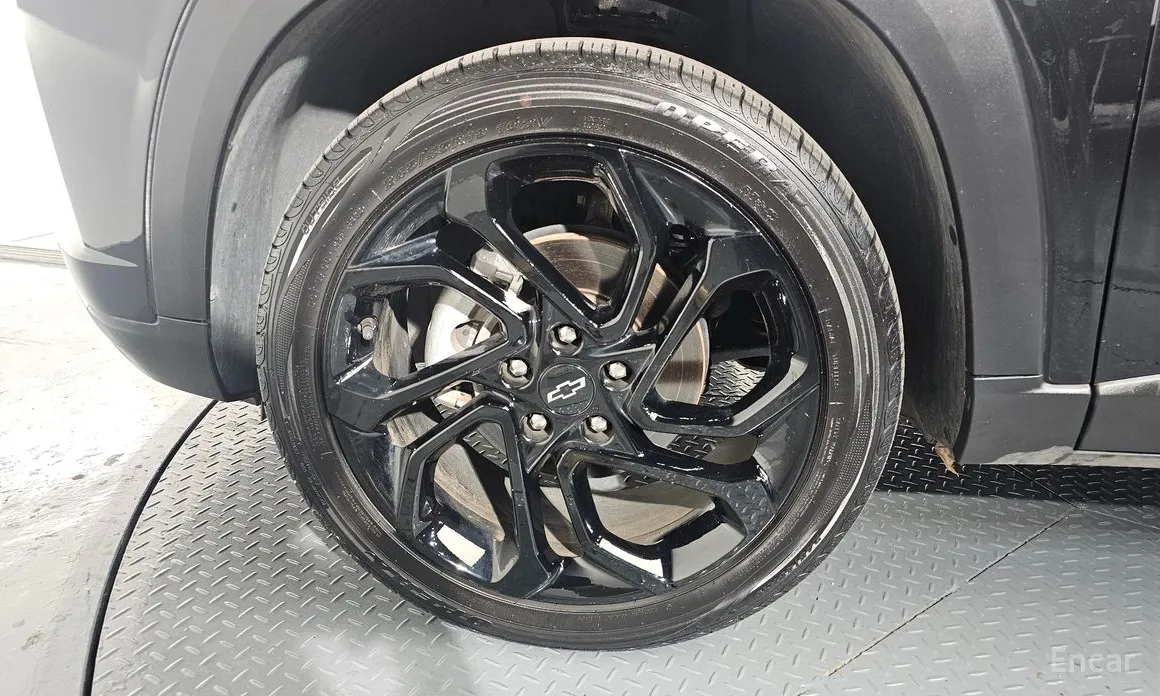 Фото 5 - Chevrolet Trax