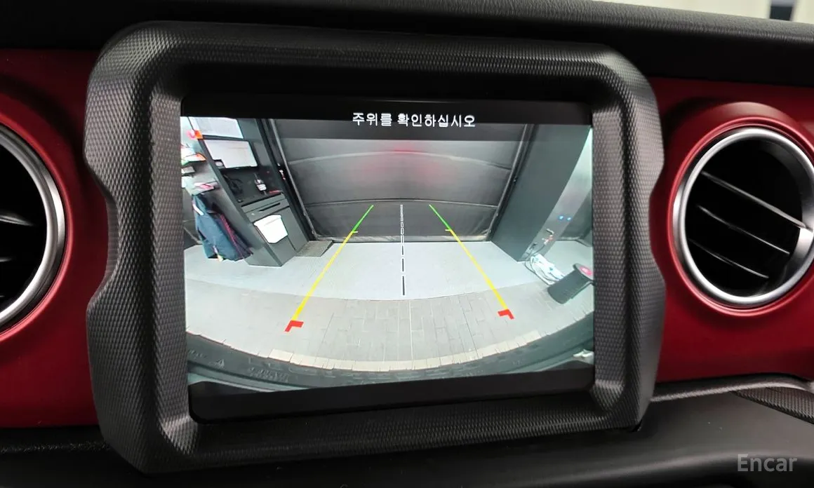 Фото 15 - Jeep Wrangler