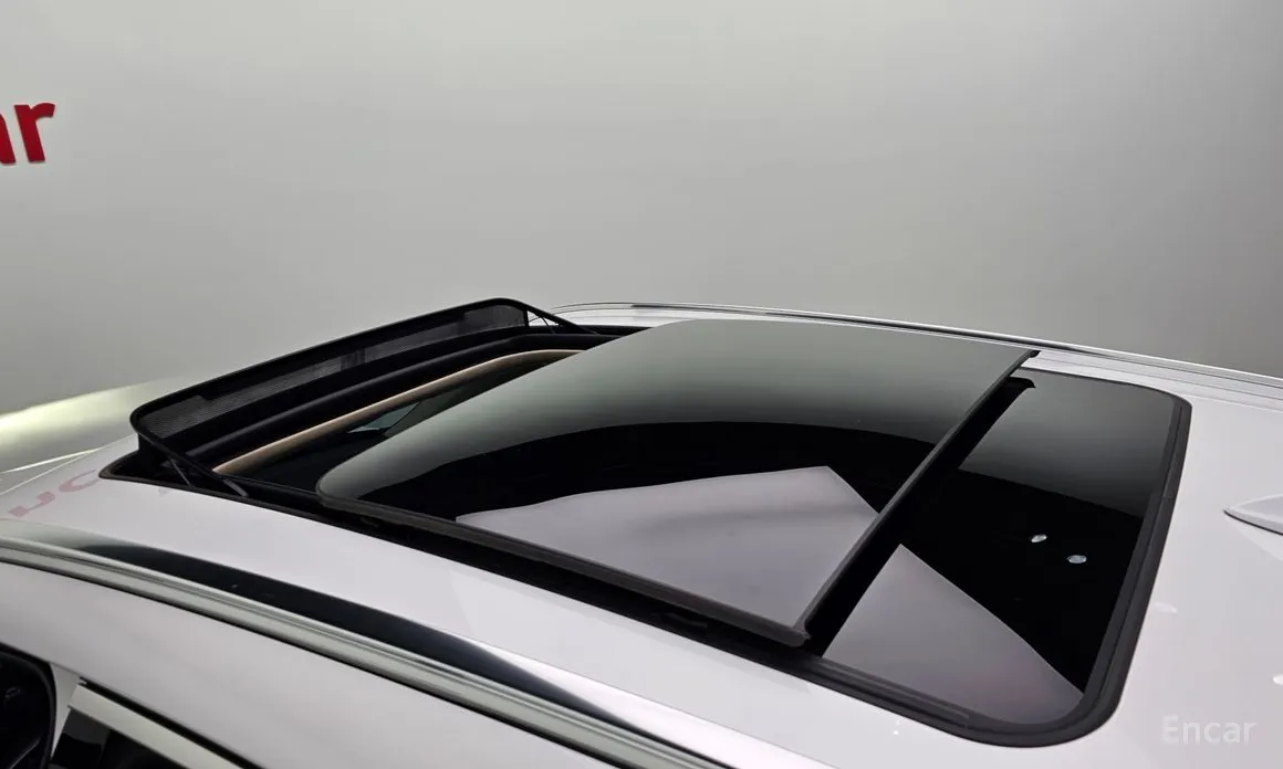 Фото 17 - Genesis GV70