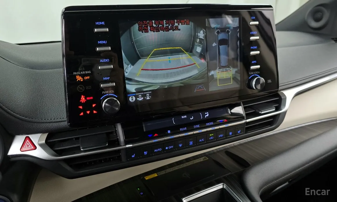 Фото 15 - Toyota Sienna