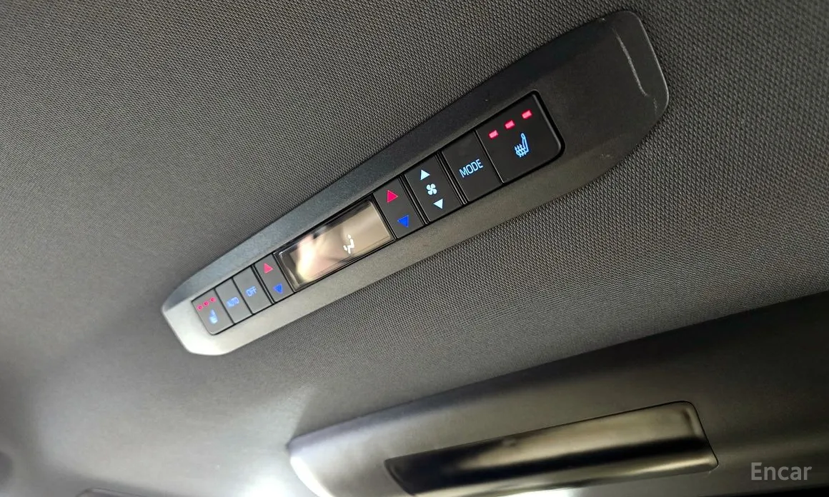 Фото 19 - Toyota Sienna