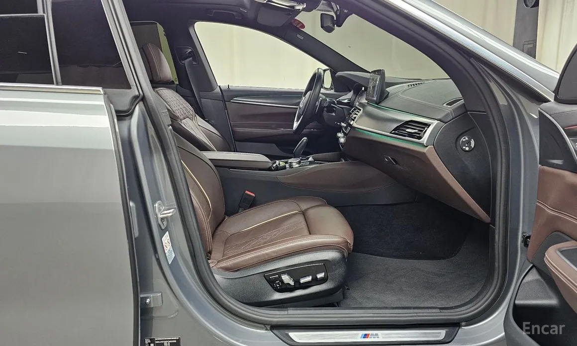 Фото 11 - BMW Gran Turismo