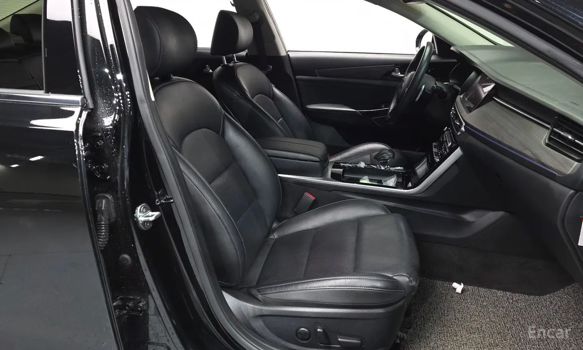 Фото 10 - Kia K7