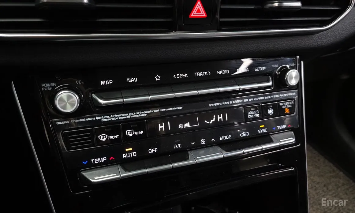 Фото 17 - Kia K7