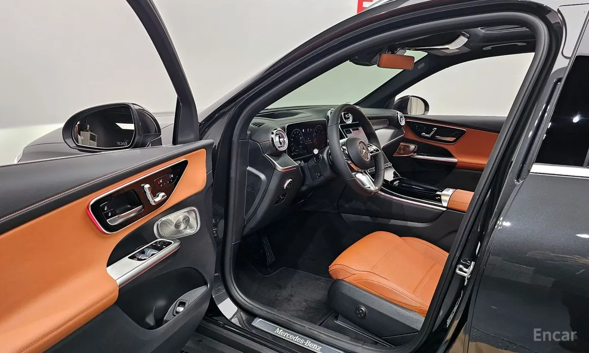 Фото 10 - Mercedes-Benz GLC-Class