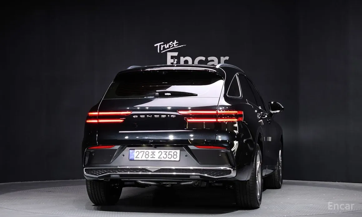 Фото 4 - Genesis GV70