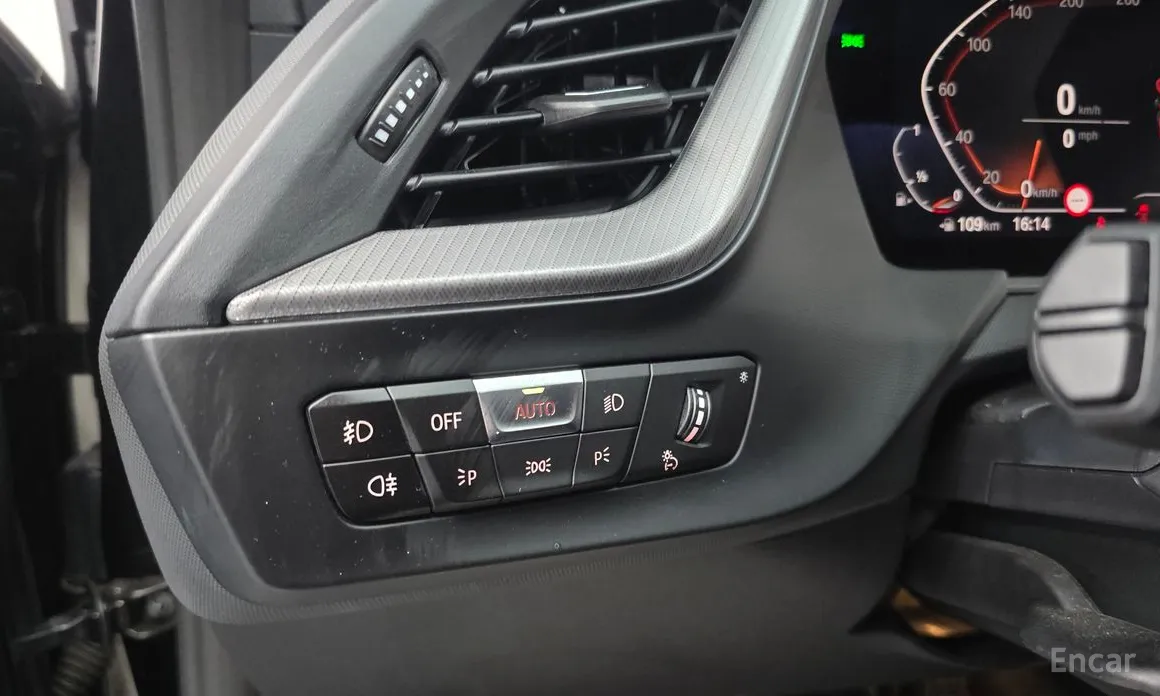 Фото 18 - BMW 1 Series