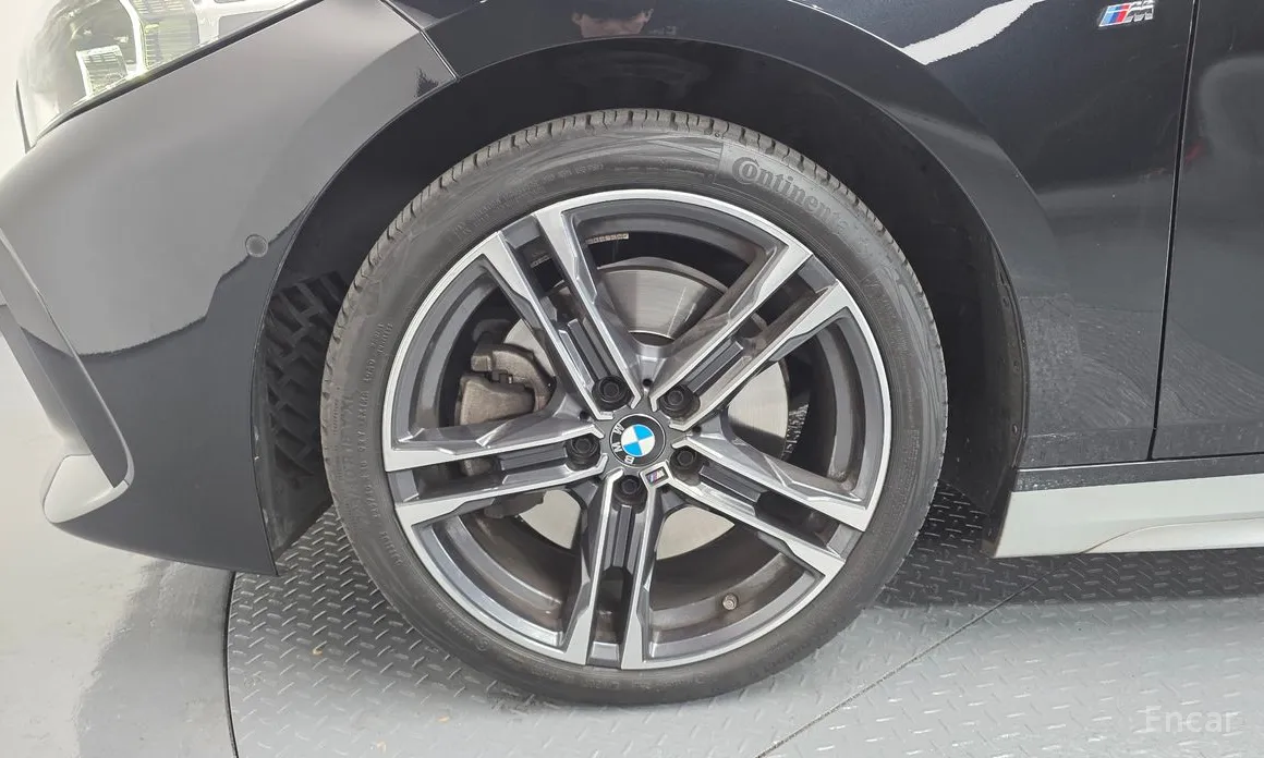 Фото 5 - BMW 1 Series