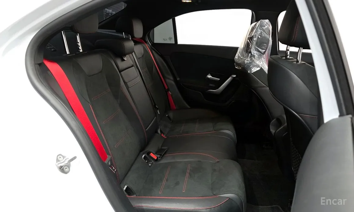 Photo 12 - Mercedes-Benz A-Class