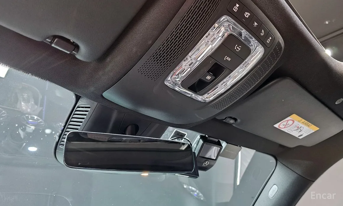 Фото 18 - Mercedes-Benz GLB-Class