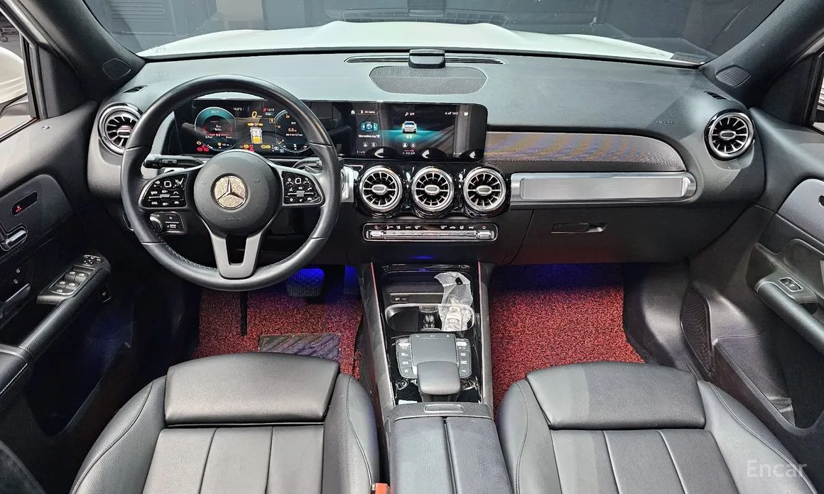 Фото 7 - Mercedes-Benz GLB-Class