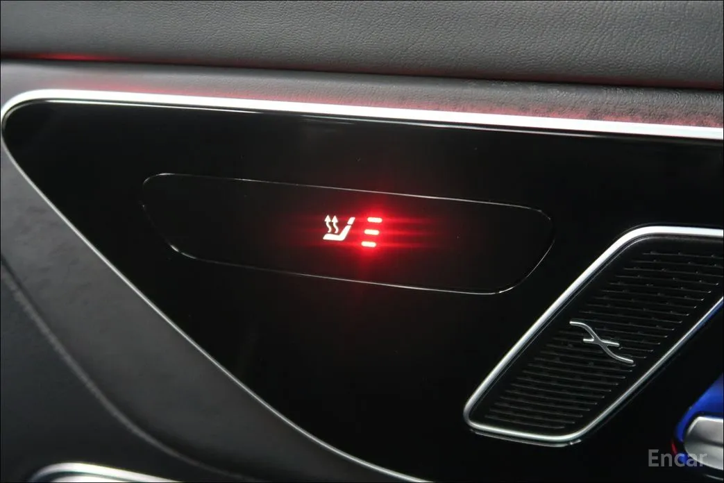 Фото 17 - Mercedes-Benz GLC-Class