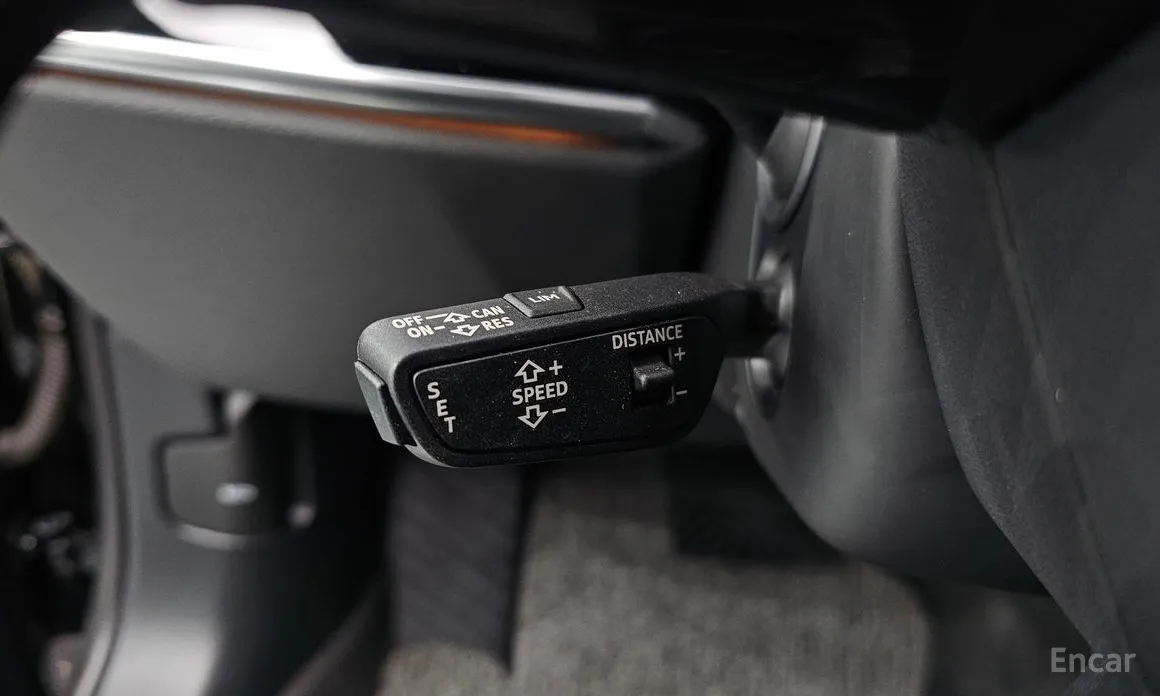 Фото 17 - Audi A8