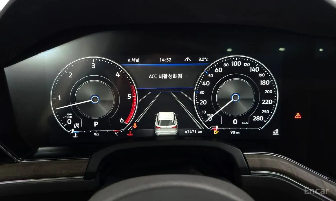 Фото 8 - Volkswagen Touareg