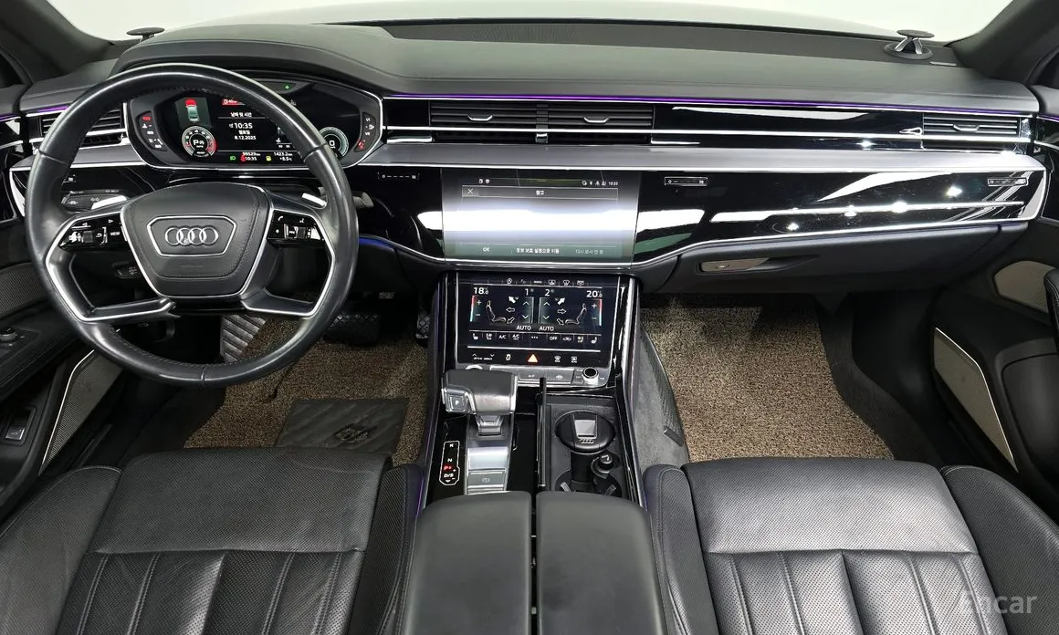 Фото 7 - Audi A8