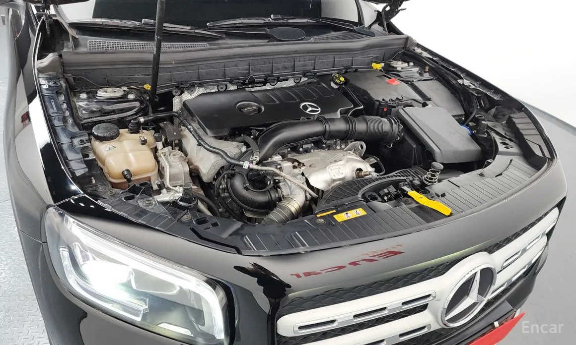 Фото 6 - Mercedes-Benz GLB-Class