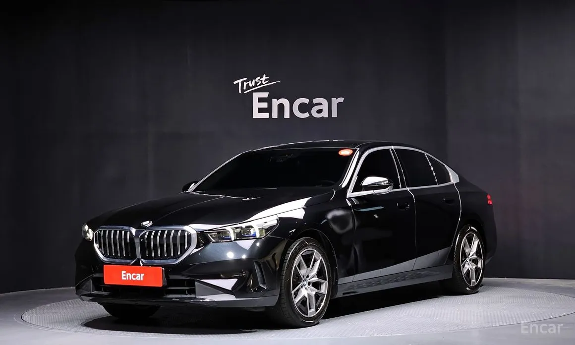 Фото 1 - BMW 5 Series