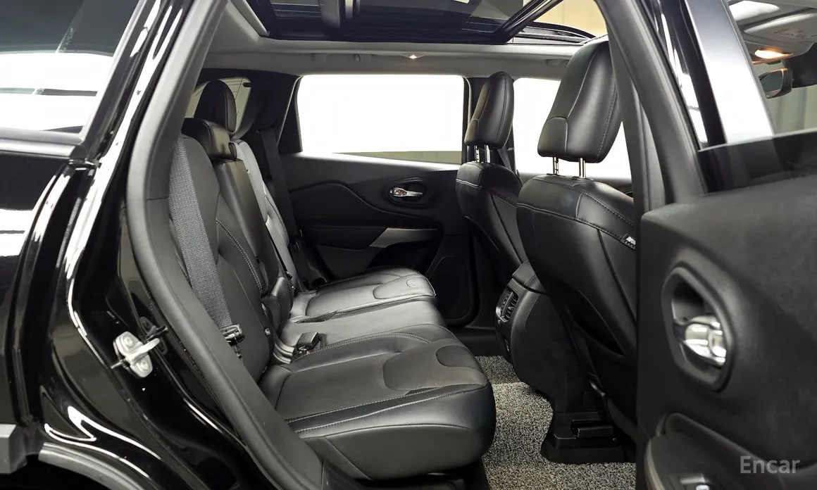Jeep Cherokee 2014 2.4 Limited AWD