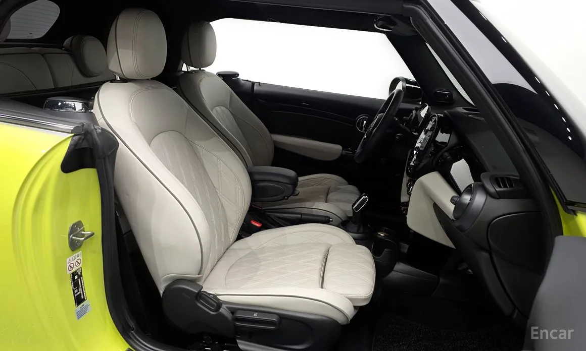 Фото 11 - Mini Cooper Convertible