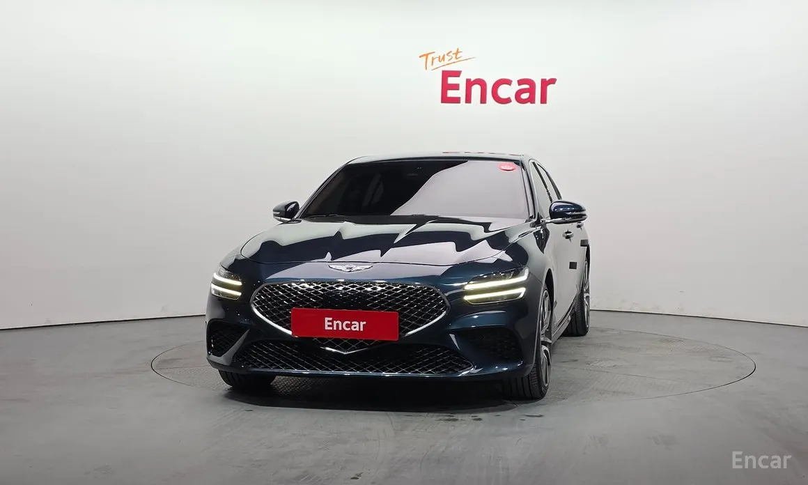 Фото 3 - Genesis G70