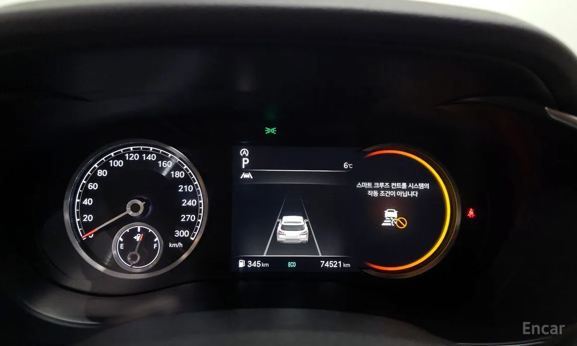 Фото 8 - Genesis G70