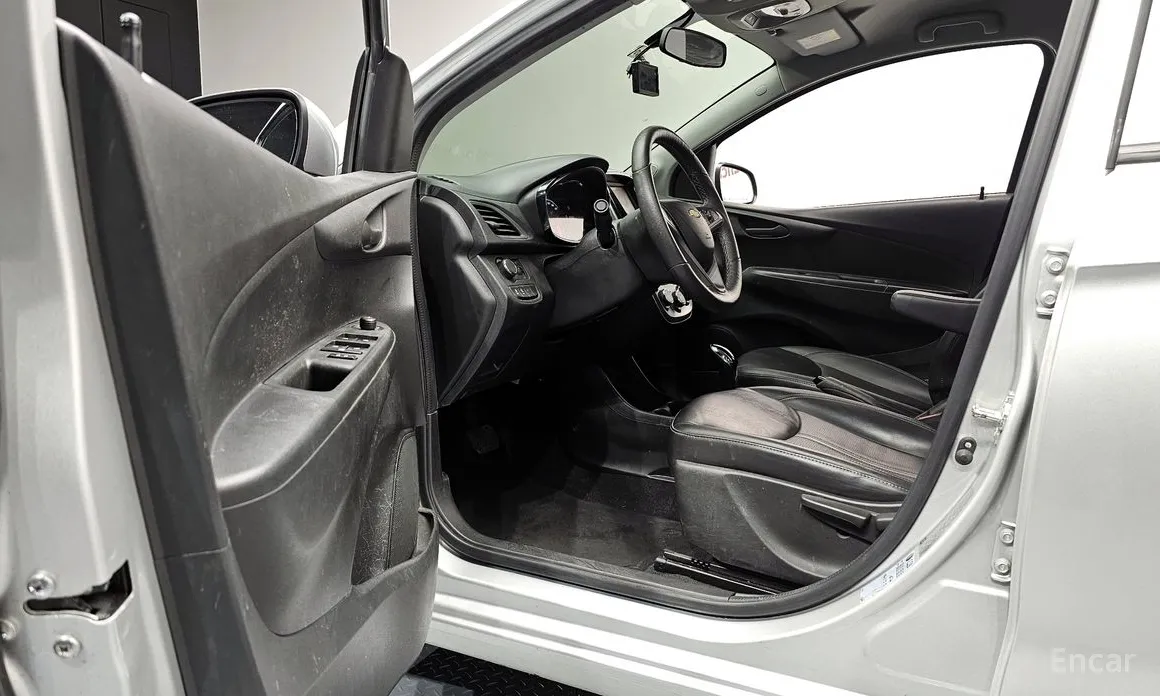 Фото 10 - Chevrolet Spark